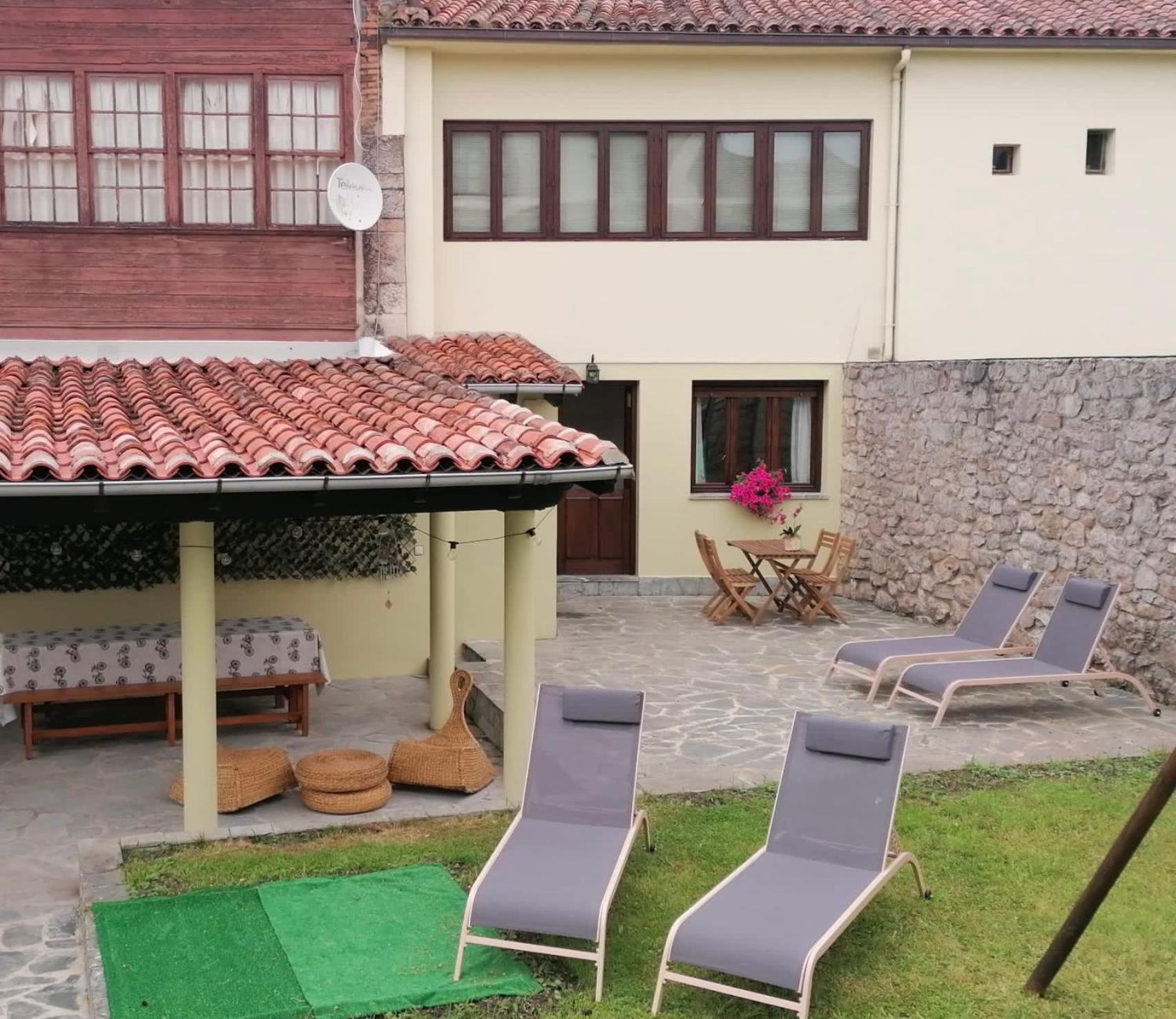 El Jardin De Aleyda, Vv Vacacional Villa Llanes Buitenkant foto